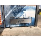 Rozsdamentes szőnyegmosó állvány  4 felfogató inox csipesszel