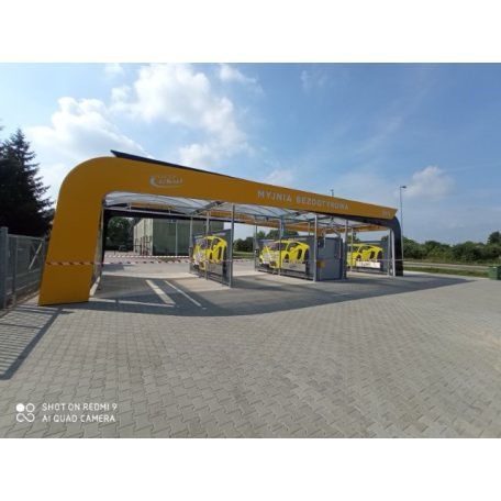 Önkiszolgáló autómosó tető Piano Design 3+1 állás